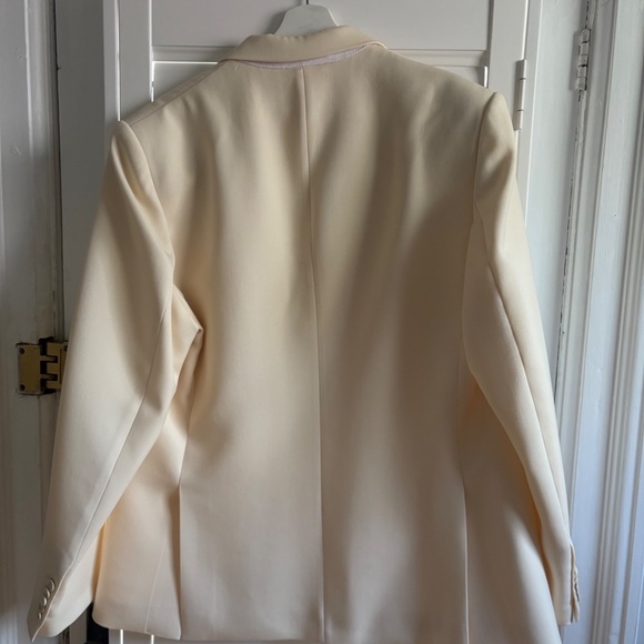 Wardrobe.NYC Single Breasted Oversized Blazer - Picture 5 of 9